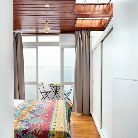 Altido Bohemian Studio With Terrace By The Santa Apolonia Train Station Lisboa
