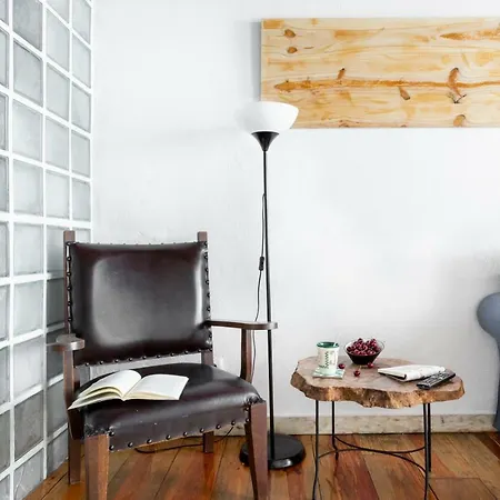 Altido Bohemian Studio With Terrace By The Santa Apolonia Train Station شقة *